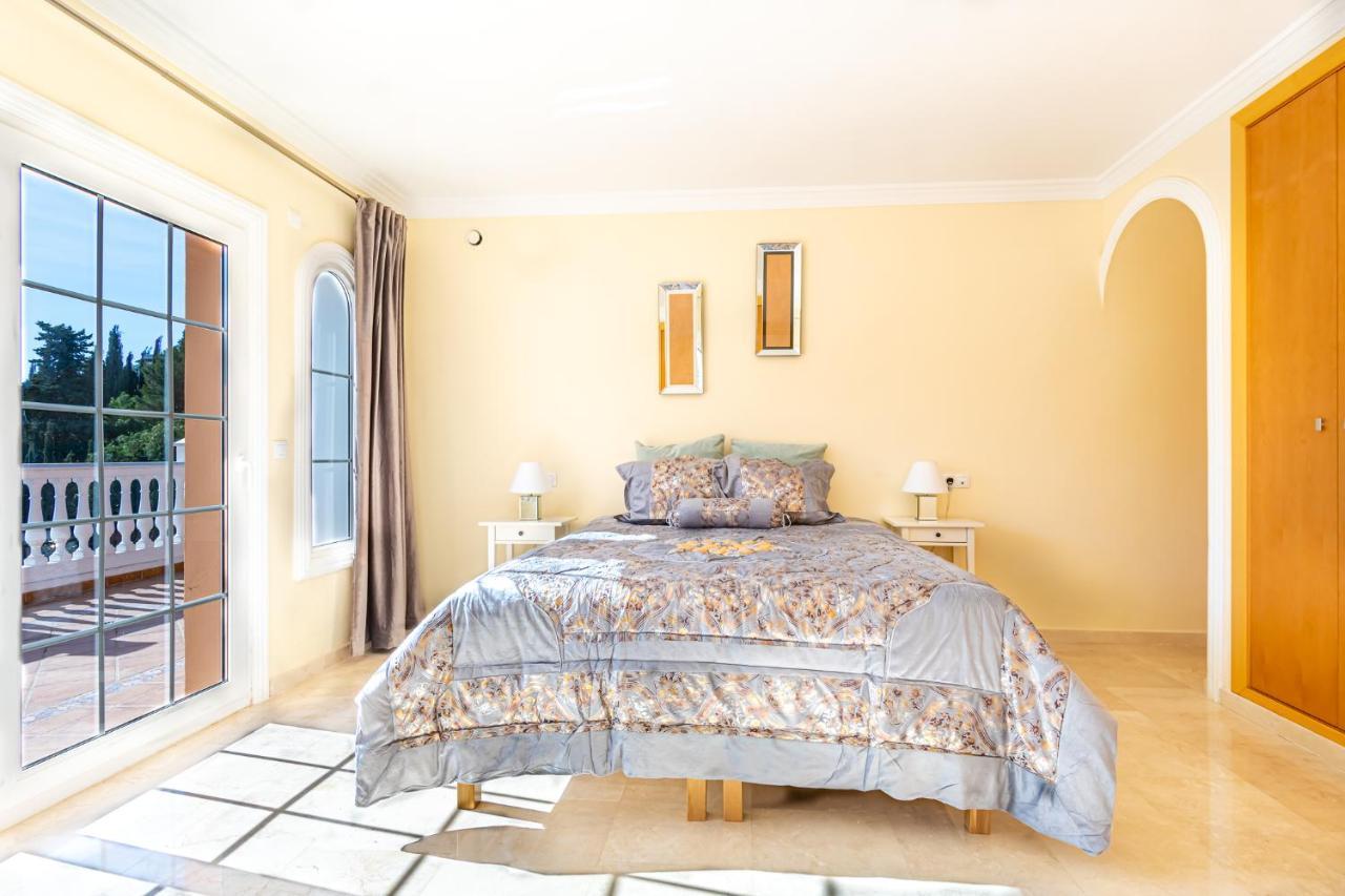 Fuengirola Villa Majestic 米哈斯 外观 照片