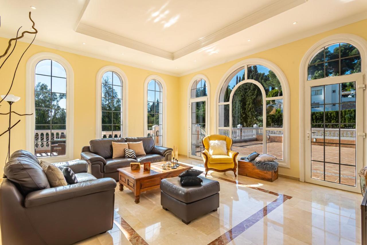 Fuengirola Villa Majestic 米哈斯 外观 照片