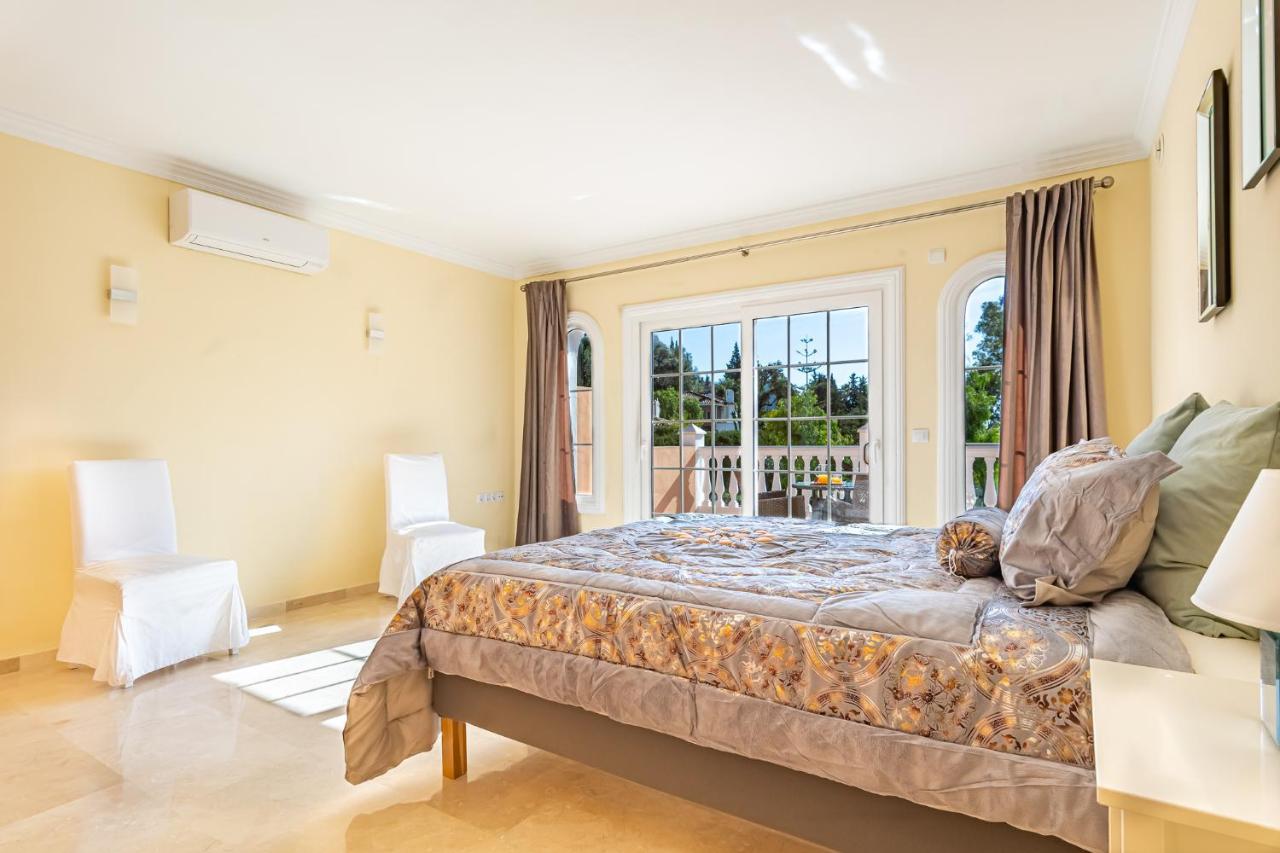 Fuengirola Villa Majestic 米哈斯 外观 照片