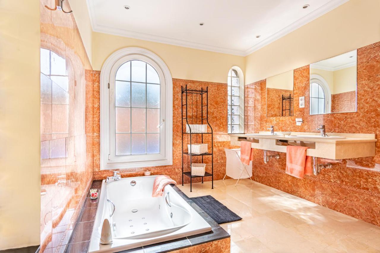 Fuengirola Villa Majestic 米哈斯 外观 照片